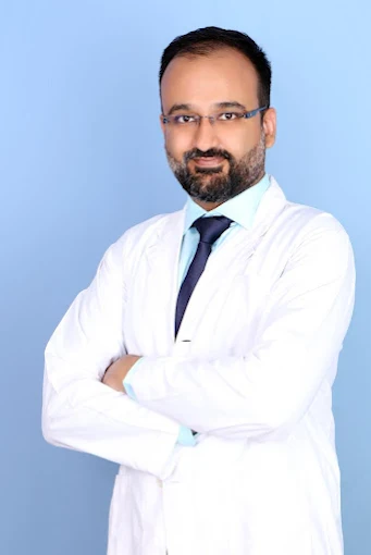 Dr Ishank Goel