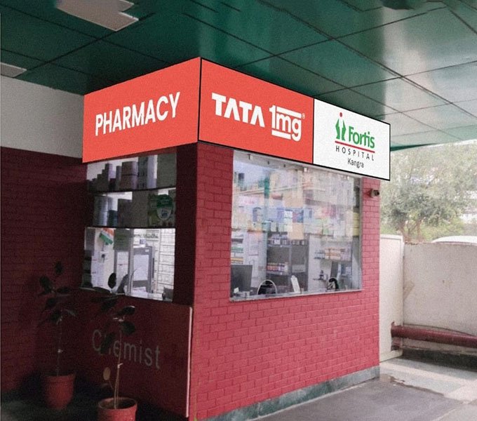 kangra hospital near me