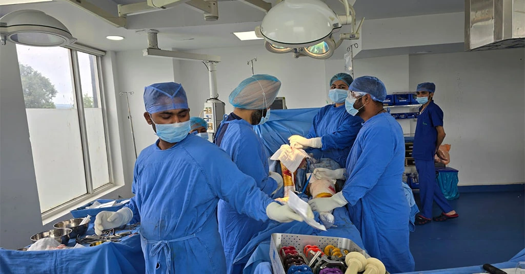 Emergency & Critical Care